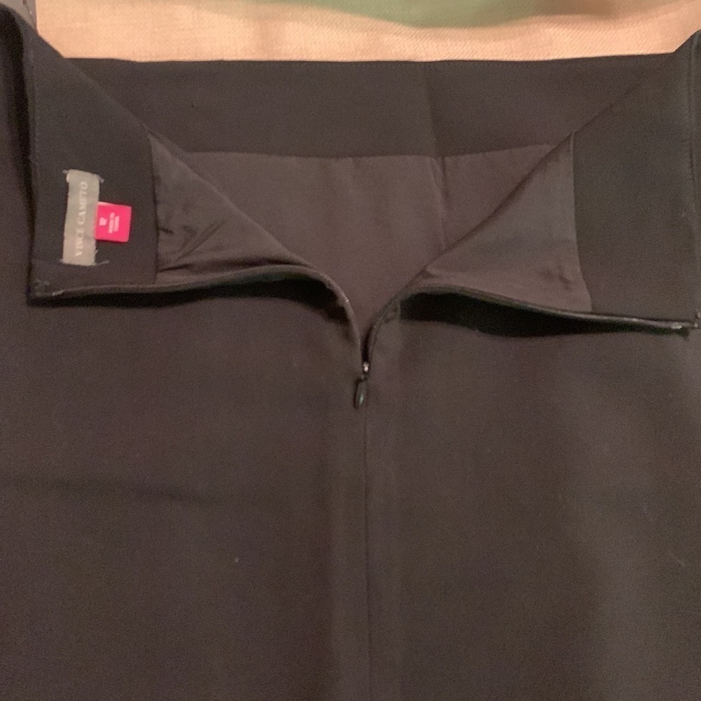 Vince Camuto Tulip Hem Mini Pencil Skirt - Picture 4 of 7